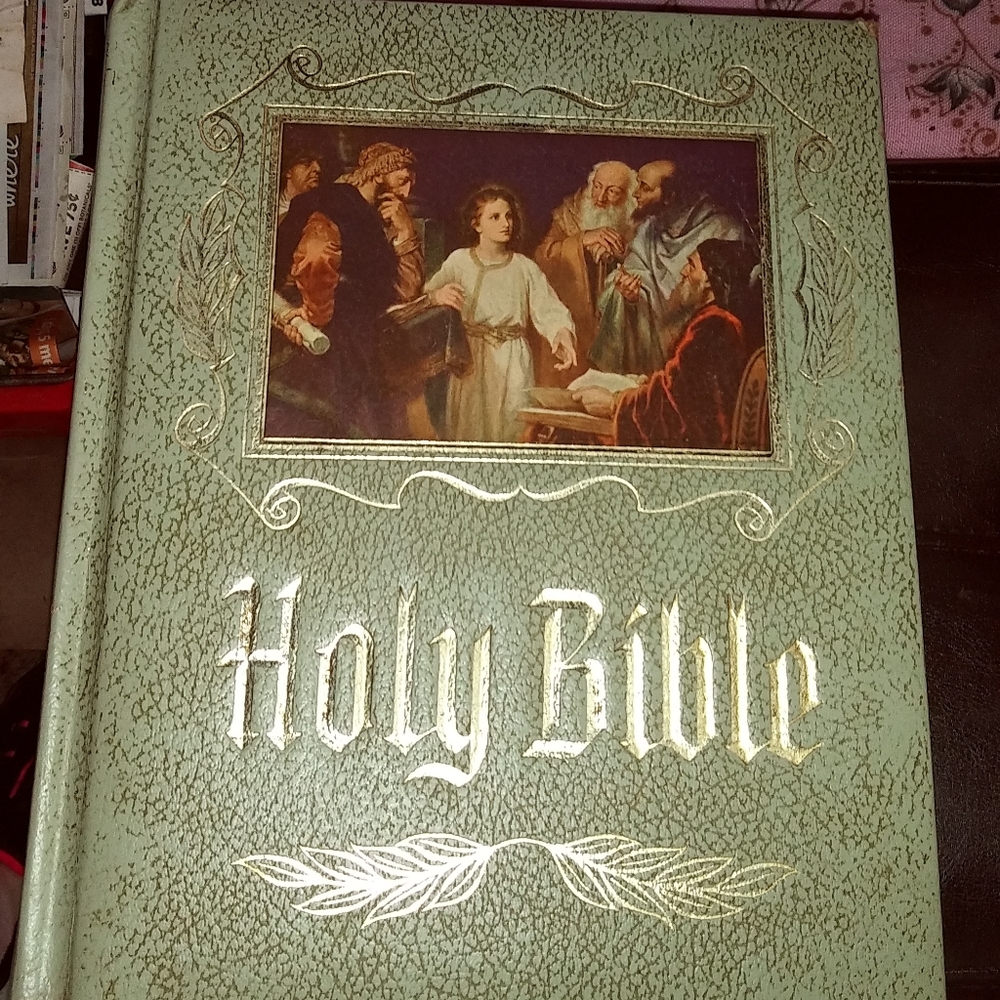 Heirloom 1964 Holy Bible